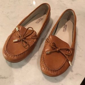 michael kors loafers